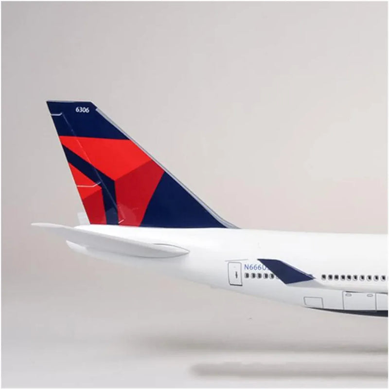 AVIÃO COLECIONÁVEL BOEING DELTA  A320 ESCALA 50 cm