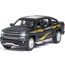 CARRO COLECIONÁVEL CHEVROLET SILVERADO ESCALA 1:32 - GameShop Angola