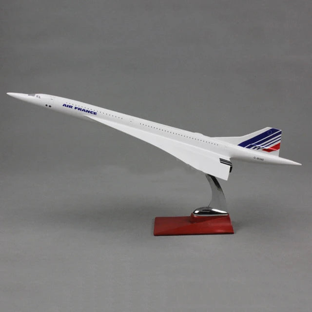 AVIÃO COLECIONÁVEL AIR FRANCE A380 ESCALA 16 cm - GameShop Angola