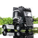 CARRO COLECIONÁVEL CAMIAO MERCEDES-BENZ ACTROS-  ESCALA 1:24