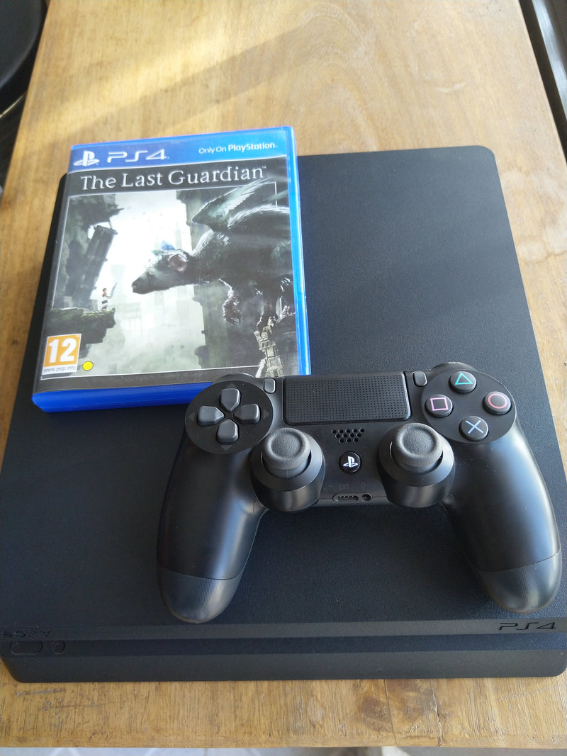 CONSOLA PLAYSTATION 4 SLIM 500GB 1 Comando - SEMINOVO