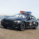 CARRO COLECIONAVEL M8 POLICE CAR ESCALA 1:32 - GameShop Angola