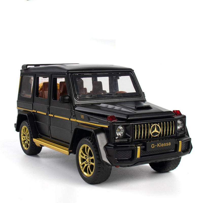 CARRO COLECIONÁVEL MERCEDES-BENZ G65 AMG  ESCALA 1:32