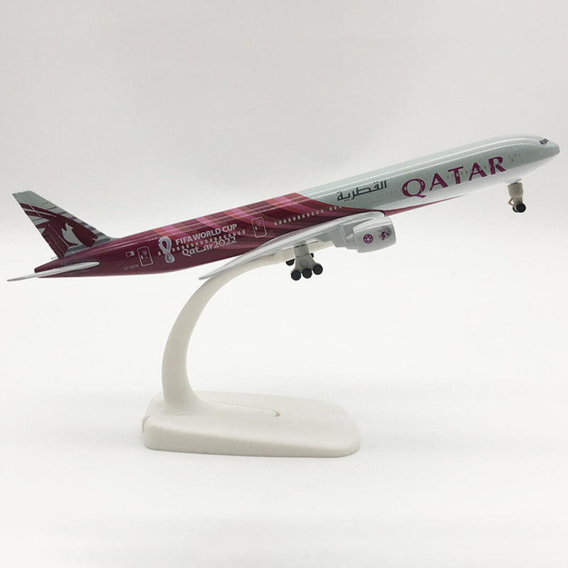 AVIÃO COLECIONÁVEL QATAR  A320 ESCALA 20 cm