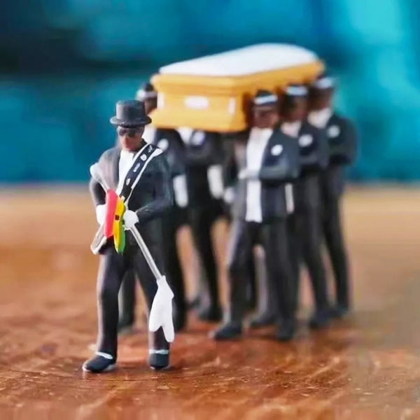 BONECO HOMENS DO CAIXÃO - NOVO - GameShop Angola