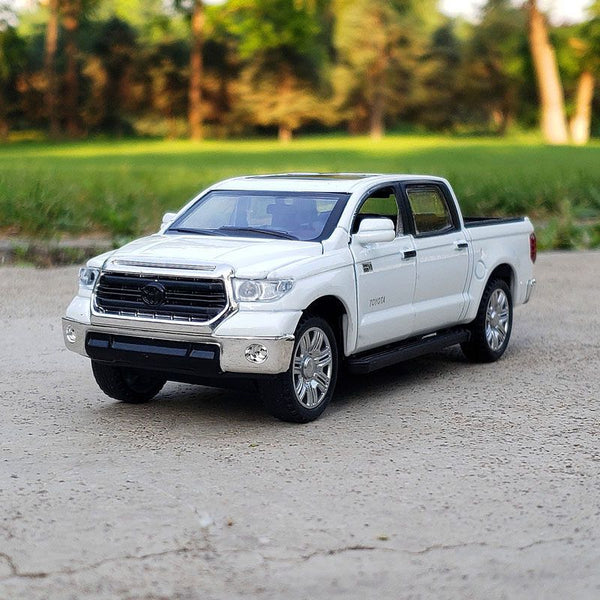 CARRO COLECIONAVEL TOYOTA TUNDRA - GameShop Angola
