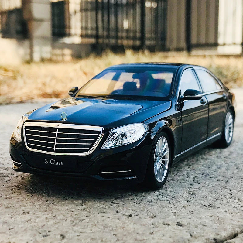 CARRO COLECIONAVEL MERCEDES BENZ S-CLASS ESCALA 1:24 - GameShop Angola